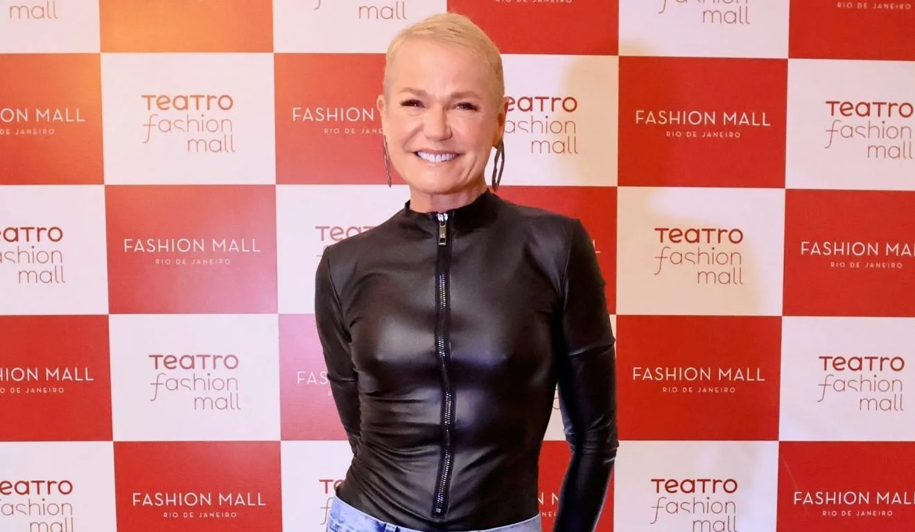 Xuxa afirmou que um dia ficará careca (Foto: Daniel Delmiro/AgNews)