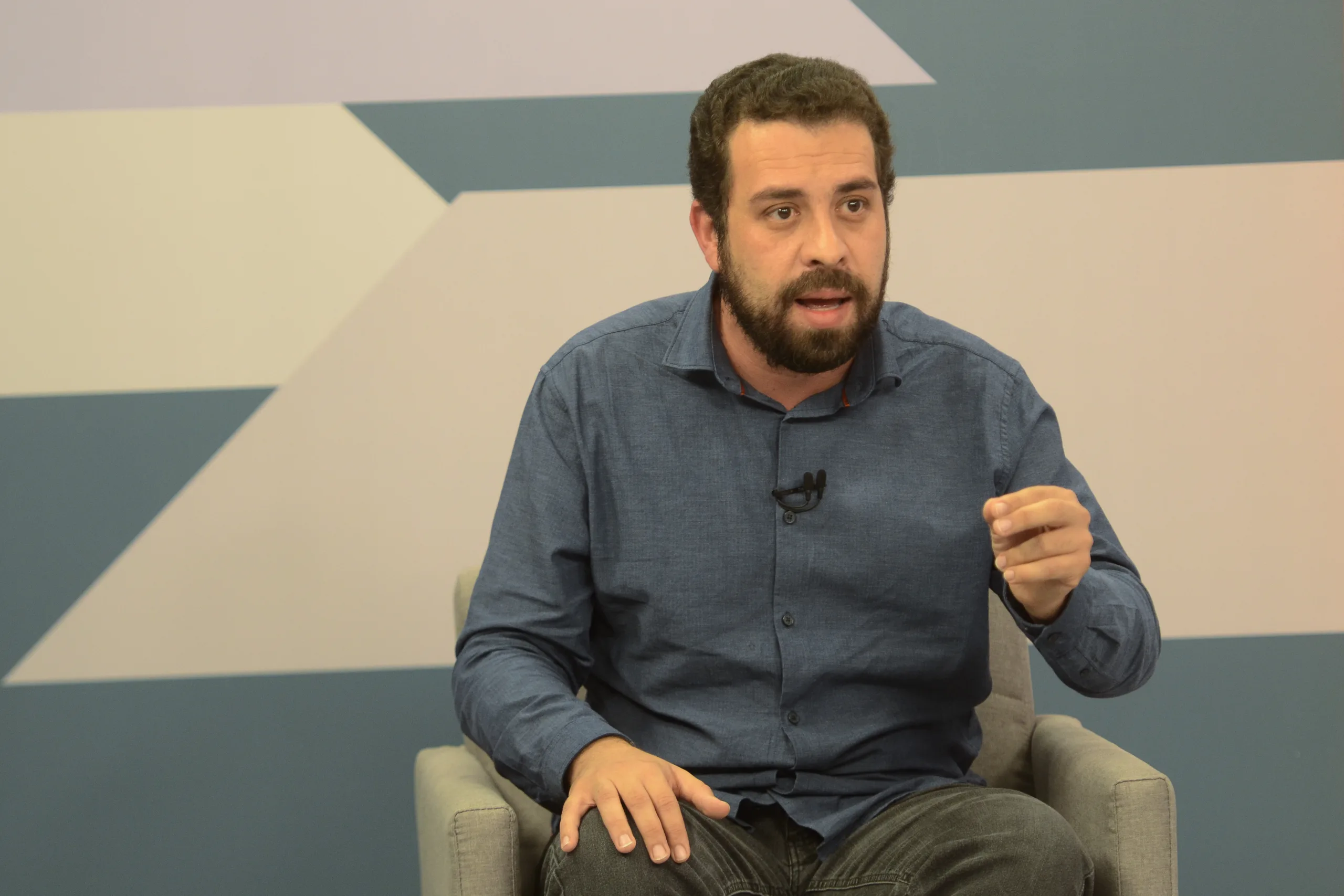 A Empresa Brasil de Comunicação (EBC) entrevista o candidato à Presidência da República pelo PSOL, Guilherme Boulos. Ele é o quarto a participar da série de entrevistas da EBC com presidenciáveis.