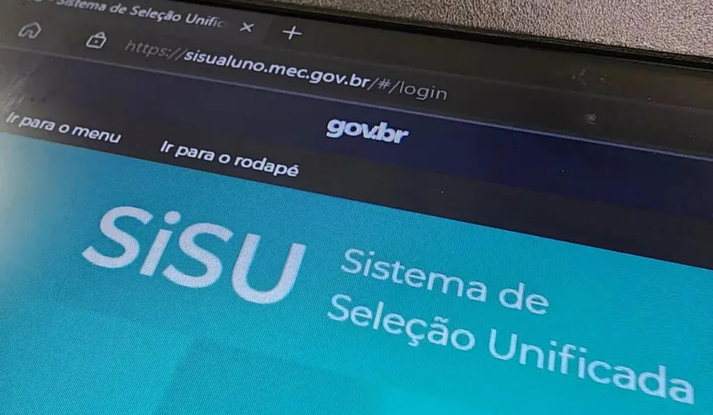 Computador na tela do Sisu