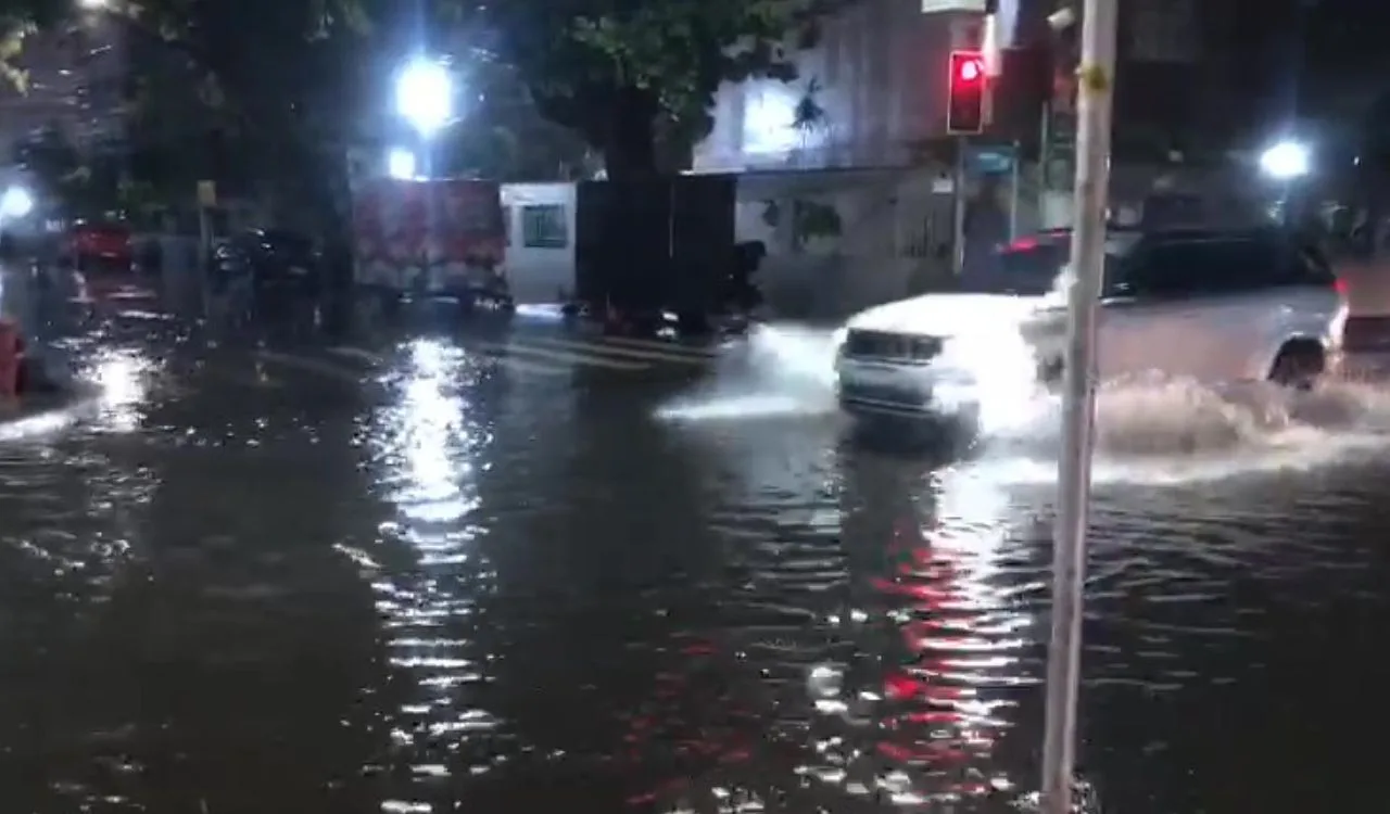 VÍDEO | Chuva deixa pontos de alagamento em Vila Velha