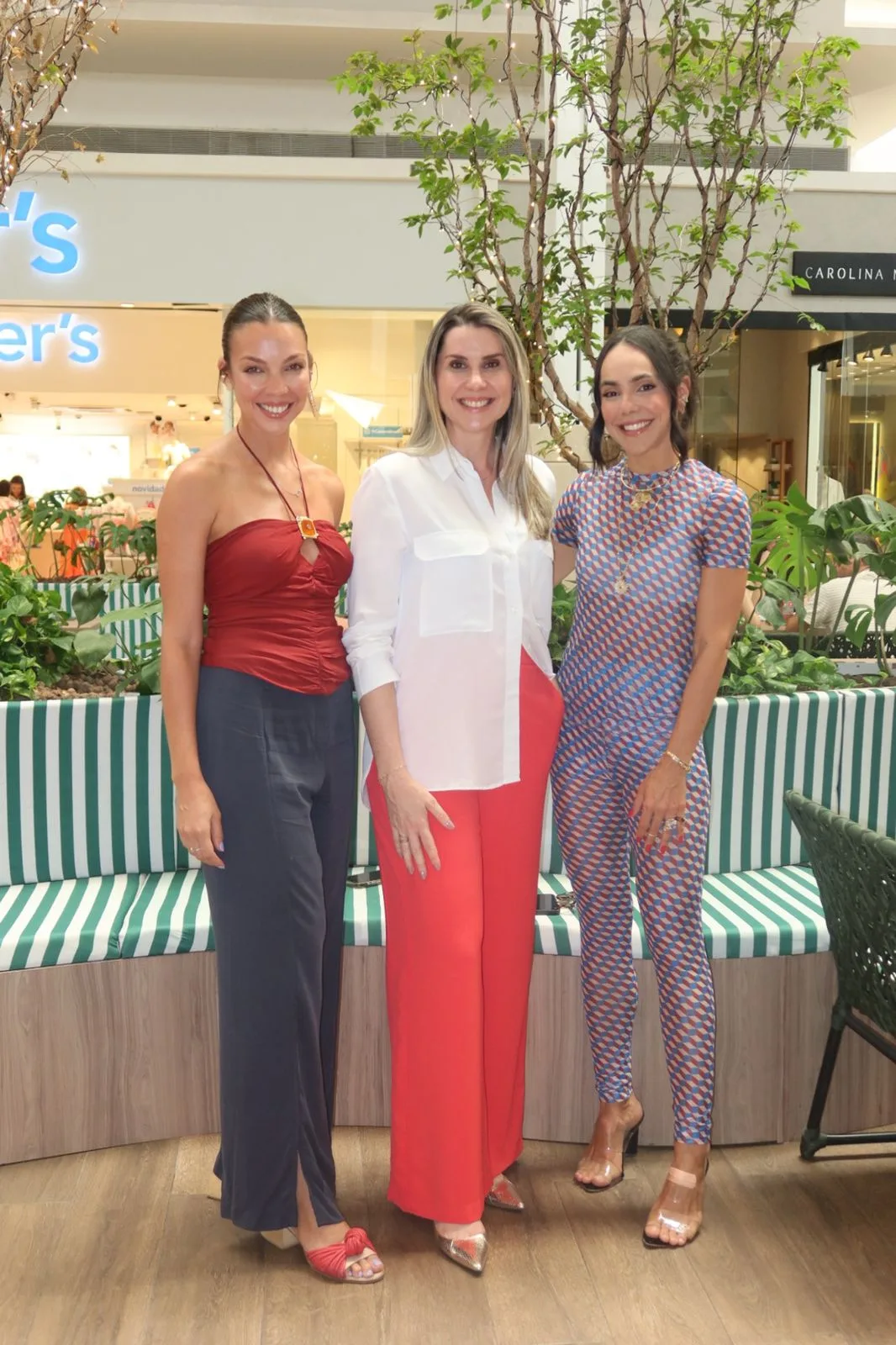 Mariana Clark, Leticia Dalvi, Carolina Neves