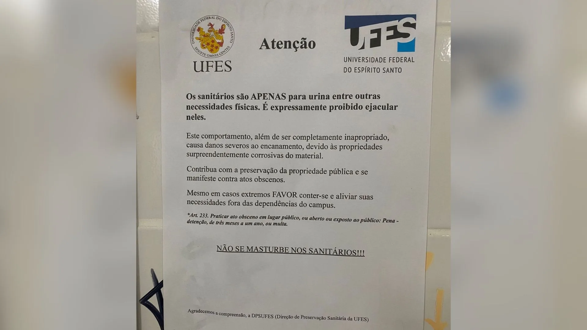 Cartaz gera polêmica na Ufes: "expressamente proibido se masturbar"