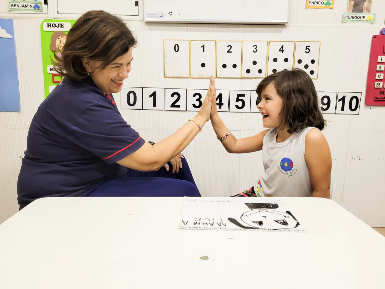 “Tenho um bebê e preciso escolher uma escola infantil de qualidade, mas que a mensalidade caiba no meu orçamento”.