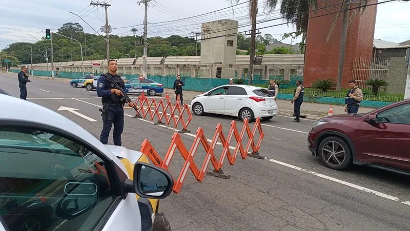 87 motoristas são multados no fim de semana por beber e dirigir