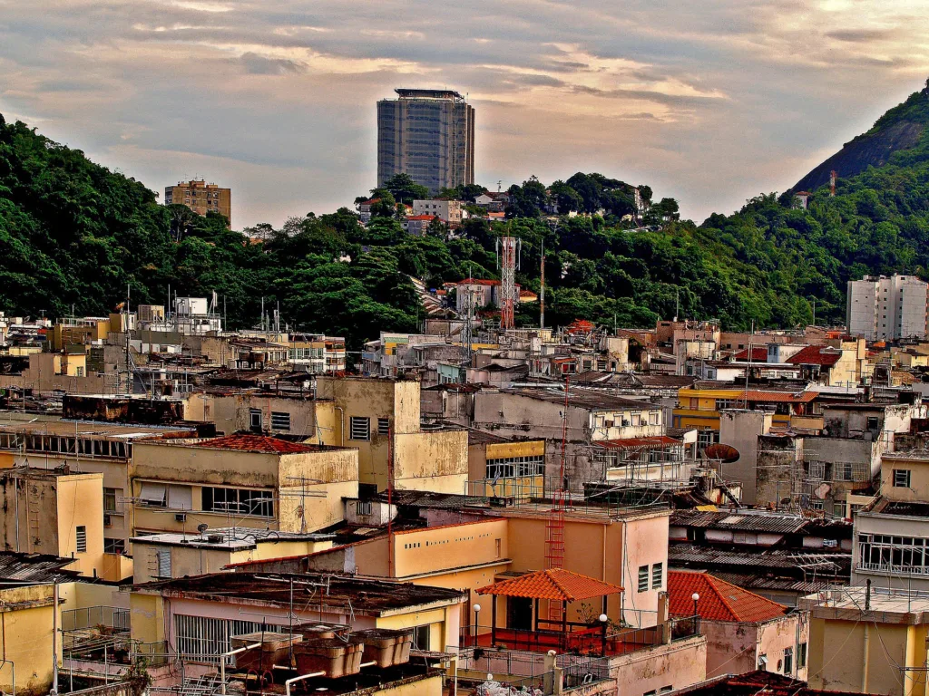 Mais de 12 mil favelas passam a ter CEP