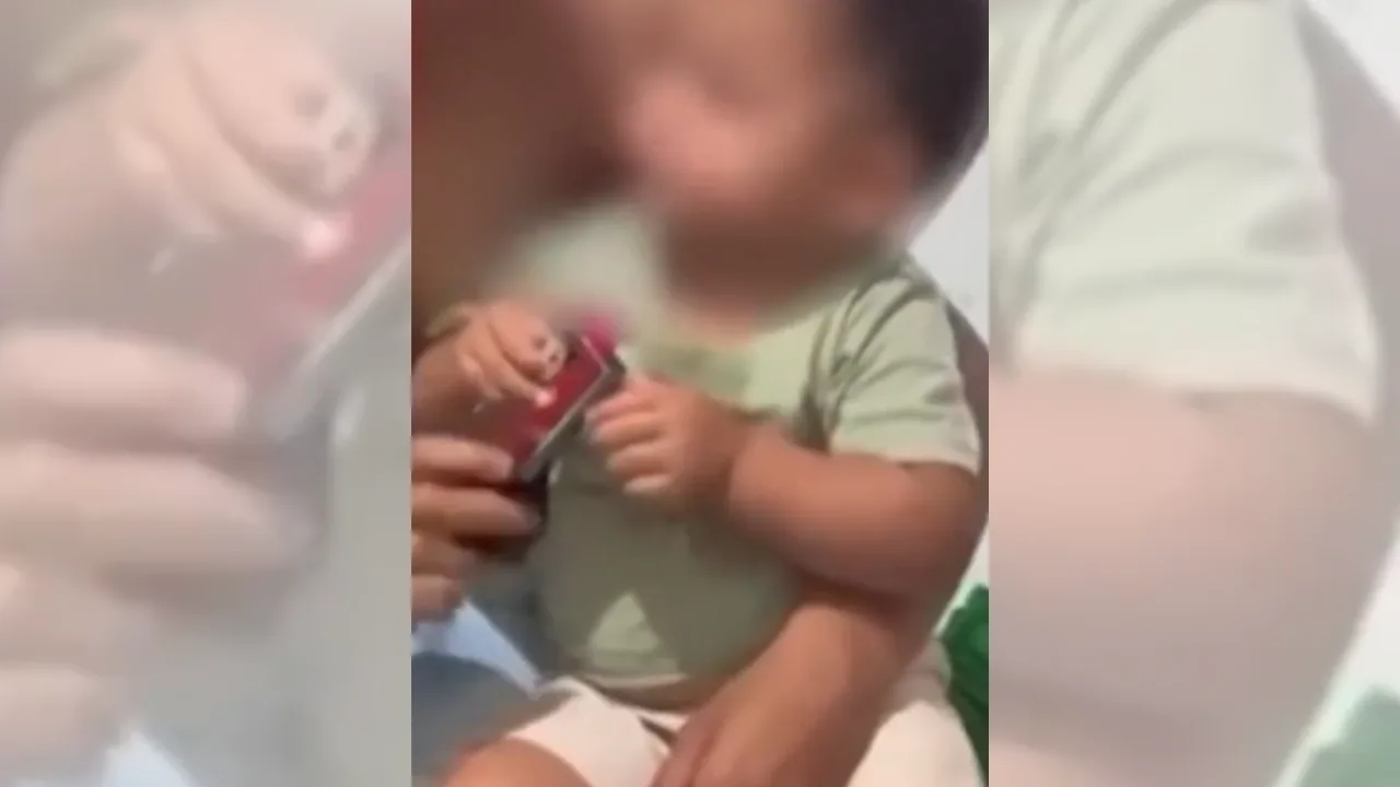 VÍDEO | Babá dá cigarro eletrônico para bebê e polícia abre investigação