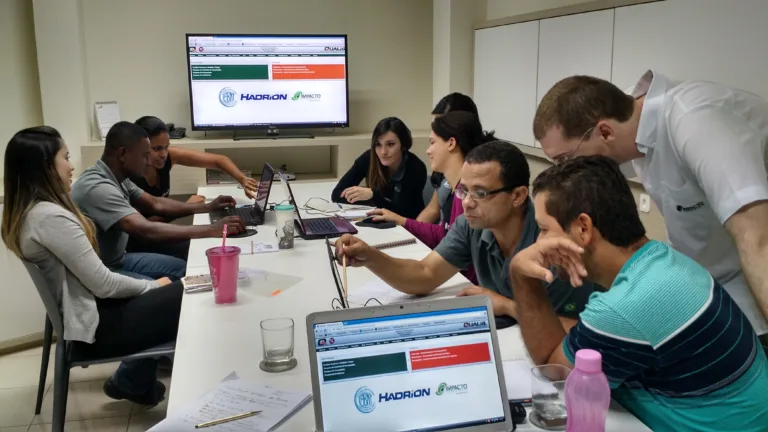 Construtora realiza pesquisa de satisfação para melhorar suas práticas