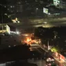 Carro incendiado na Praia da Costa