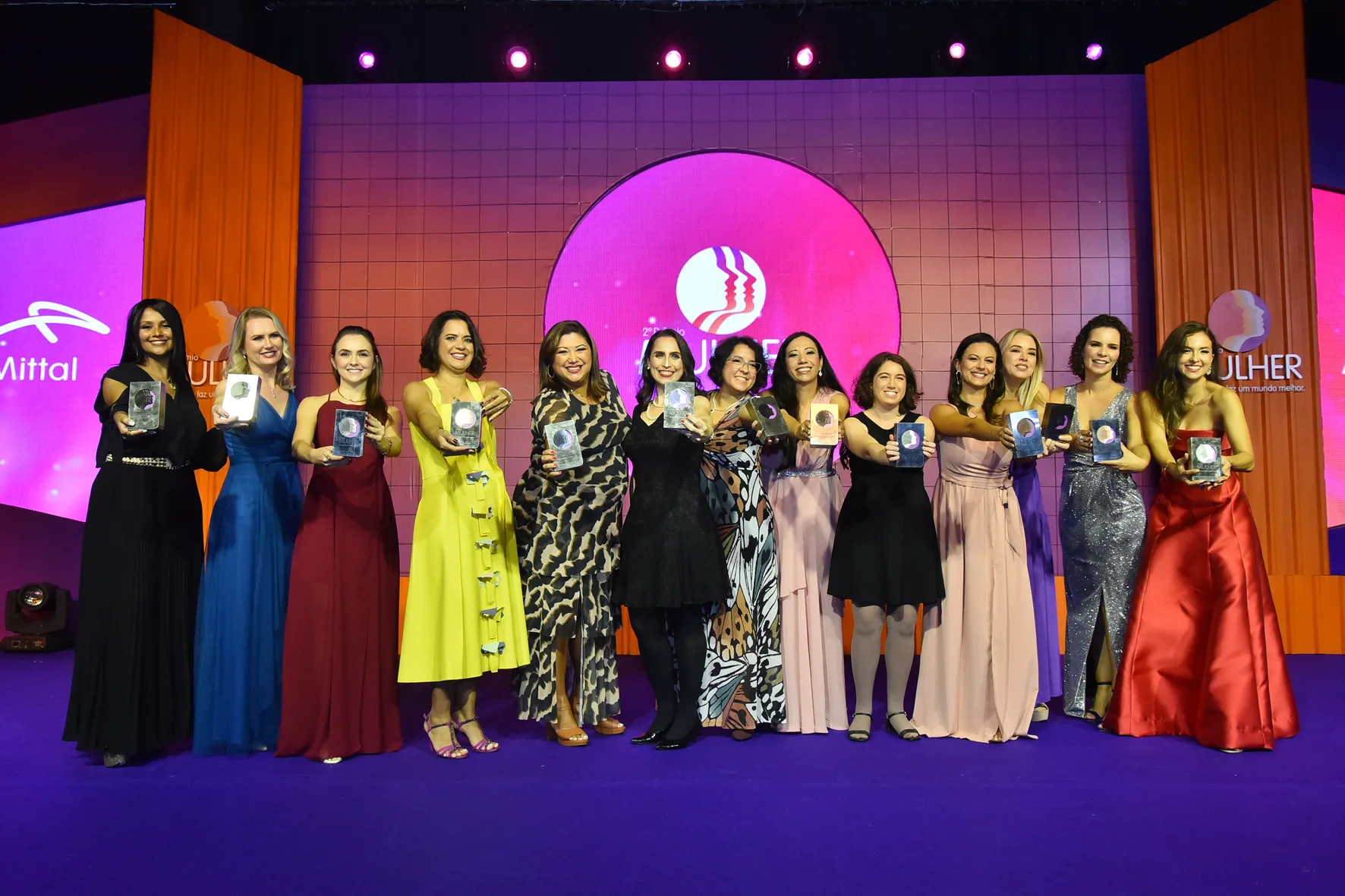 ArcelorMittal premia ganhadoras do Prêmio Mulher