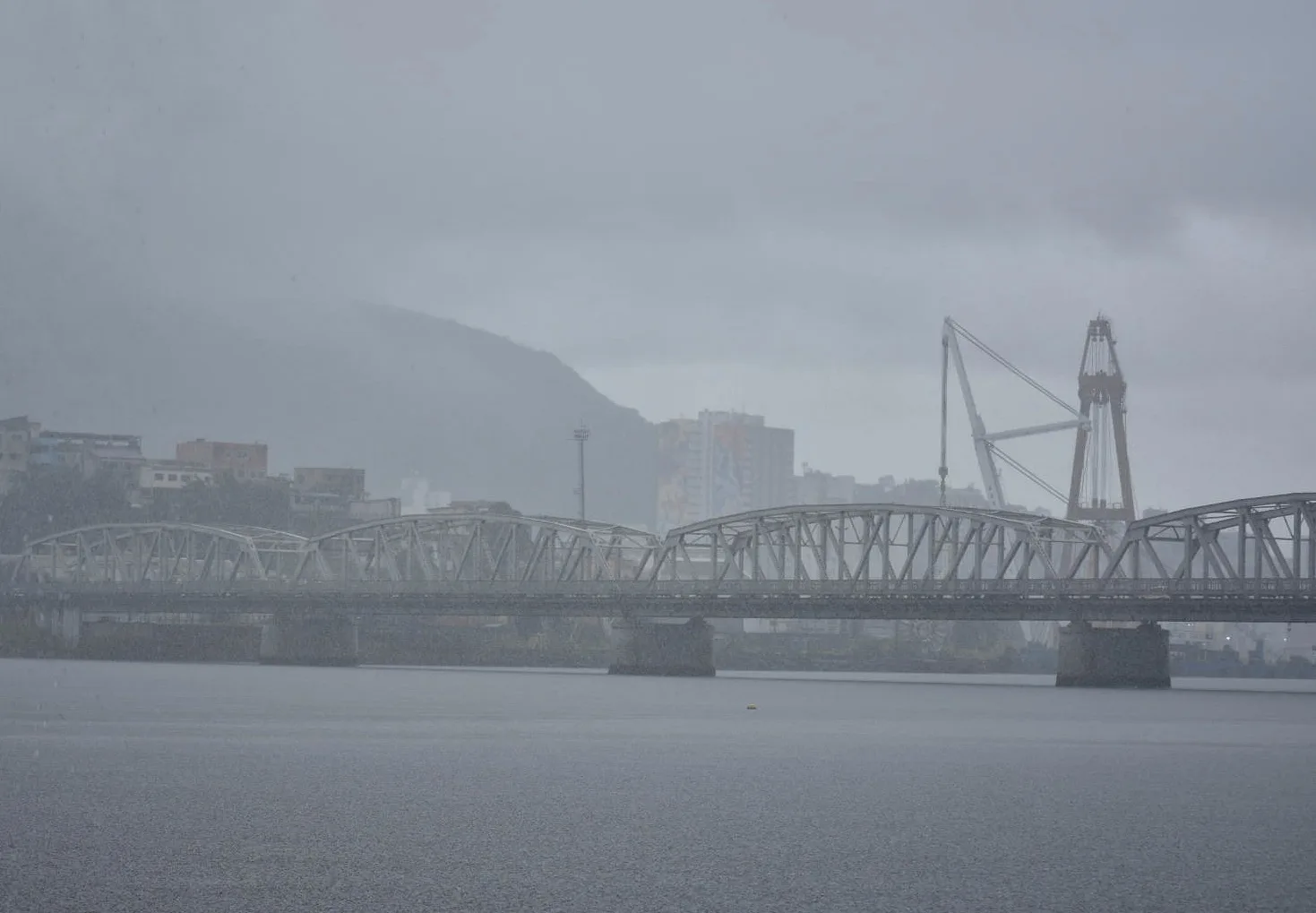 Previsão do tempo chuva clima tempo nublado