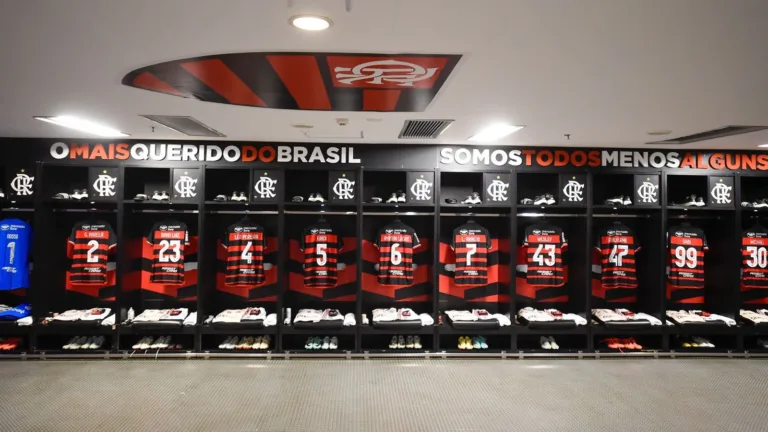 Flamengo tem a camisa mais valiosa do futebol brasileiro; veja o ranking