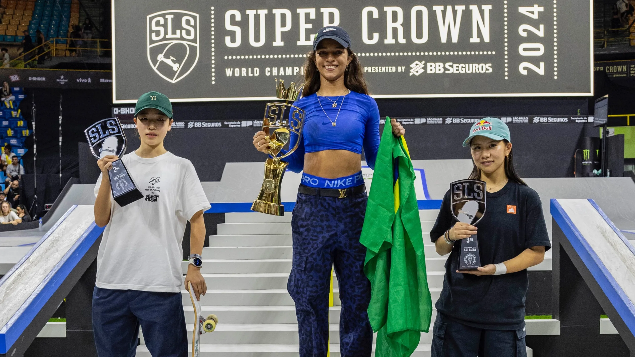 Saiba quanto Rayssa Leal faturou de premiação na liga mundial de skate