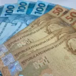 Notas de dinheiro economia trabalho financeiro