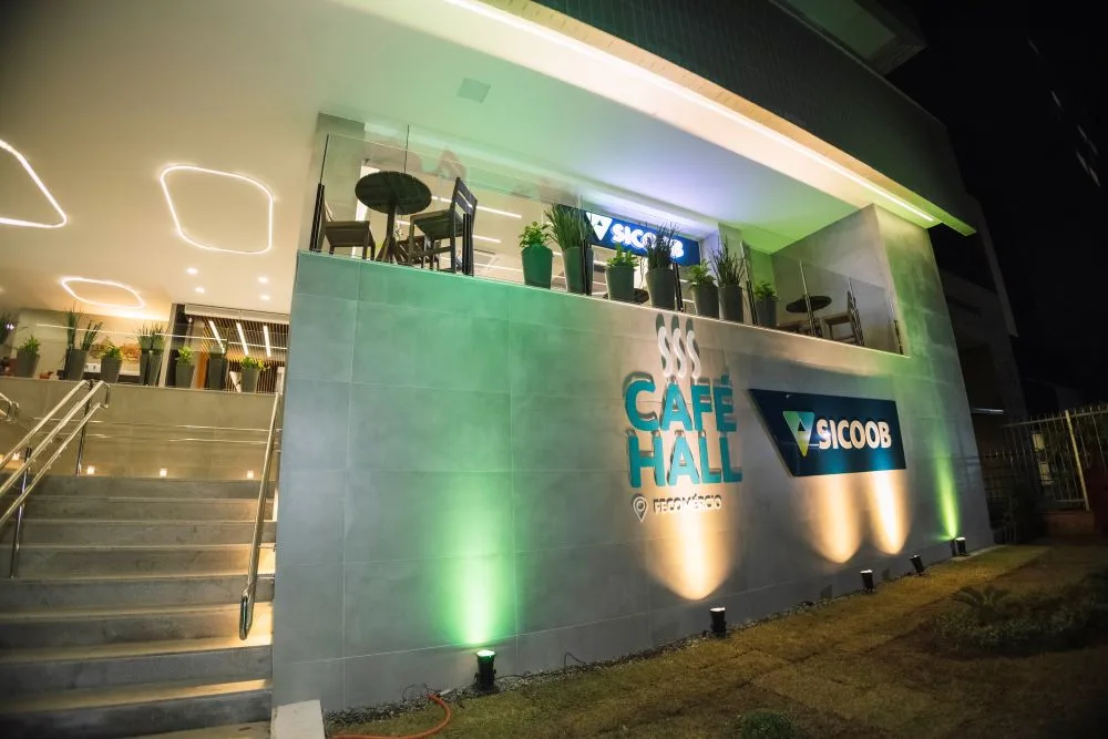 Novo Café Hall do Sicoob abre suas portas na Fecomércio