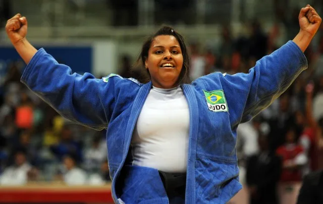 Após ouro na Alemanha, Maria Suelen vira melhor do Brasil no peso pesado do judô