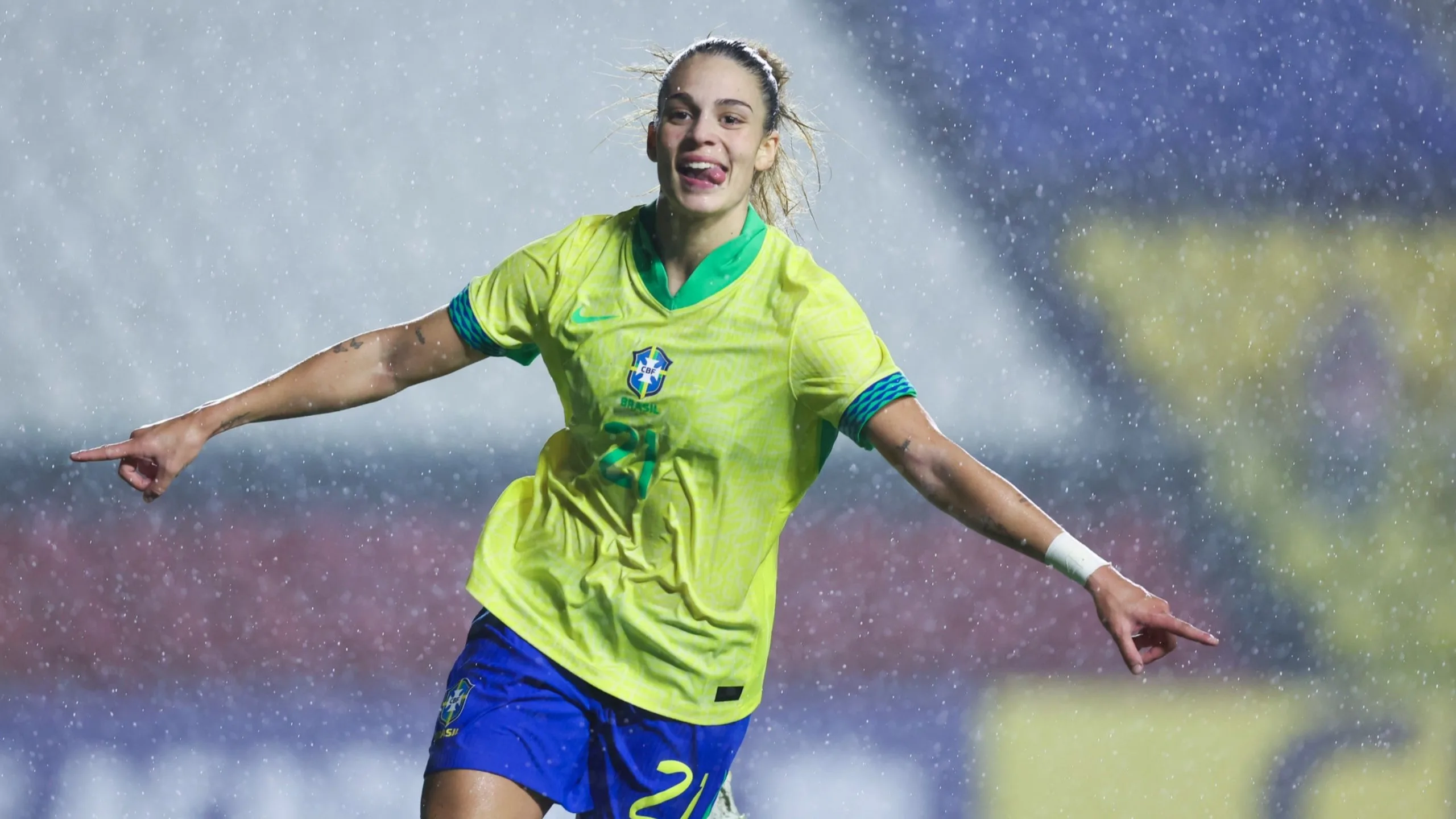 Brasil vence a Colômbia em noite de muita chuva no Kleber Andrade