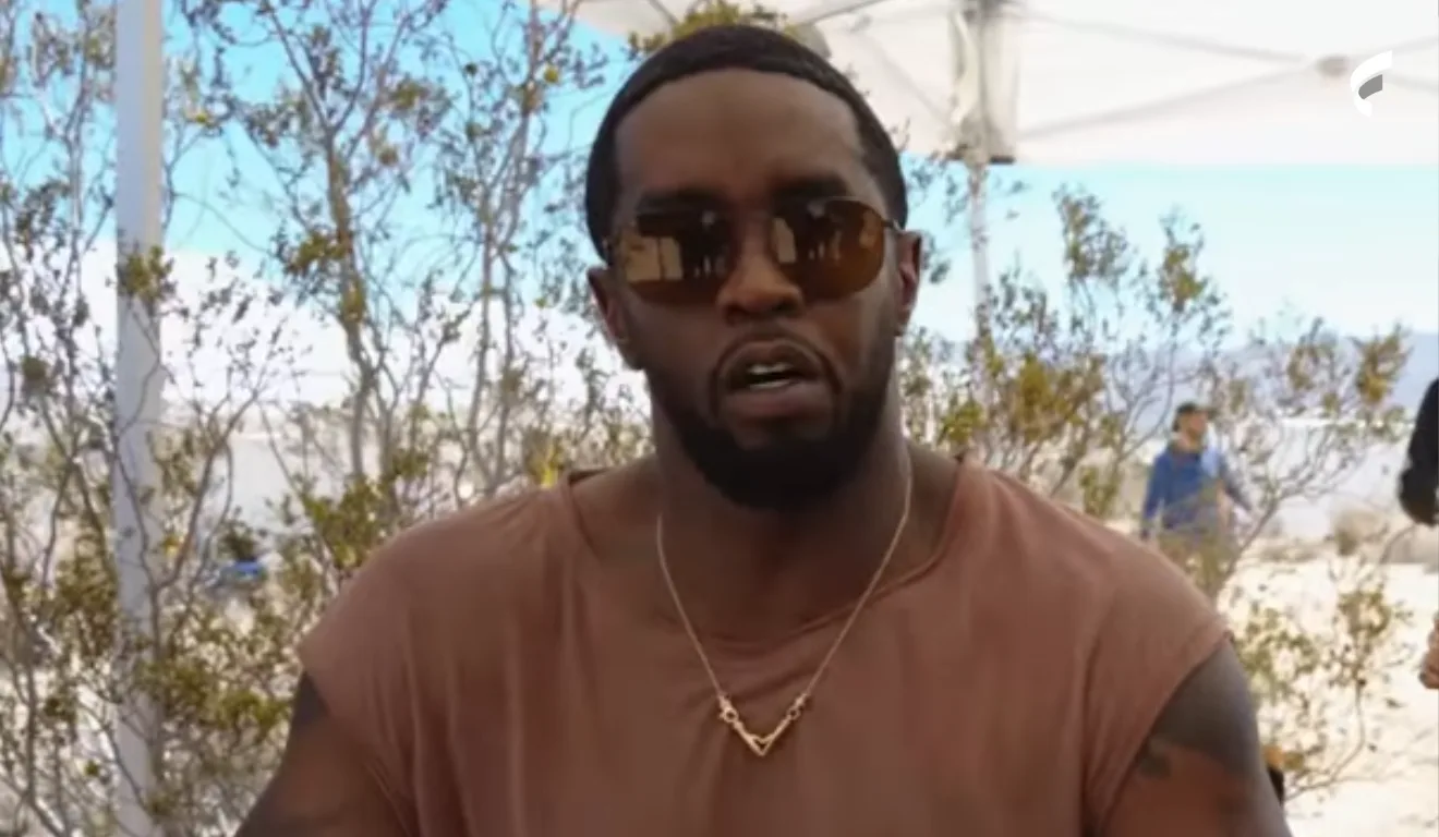 De acordo com os promotores, Diddy transportou, junto com profissionais do sexo, três vítimas pelos Estados Unidos e por outros países (Foto: Reprodução/Youtube)