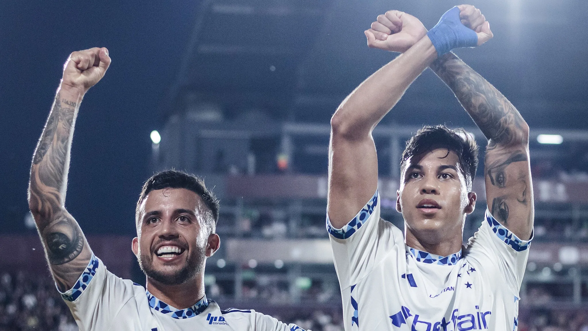 Cruzeiro desencanta e vai à final da Copa Sul-Americana