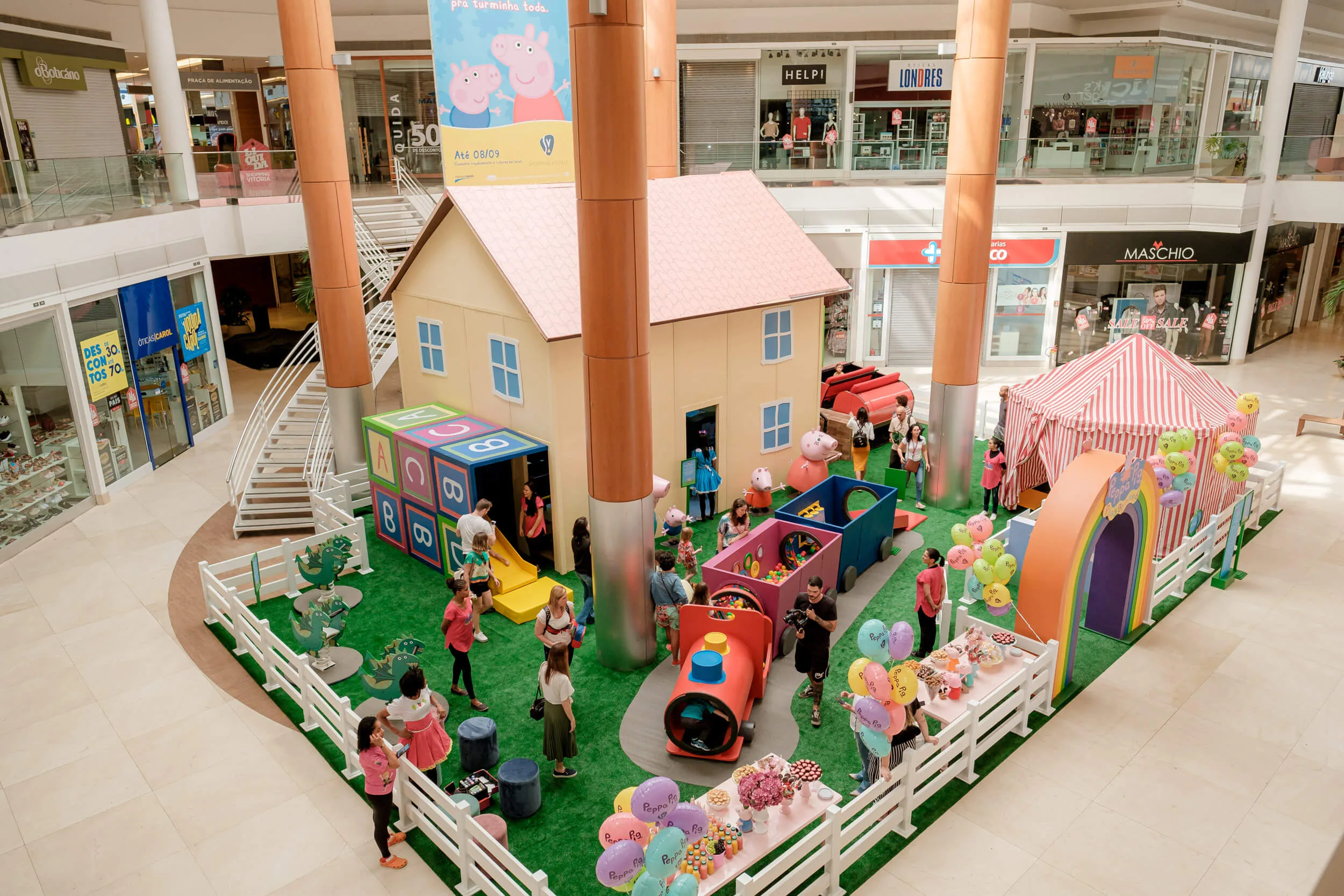 Peppa Pig é a nova atração infantil do Shopping Vitória