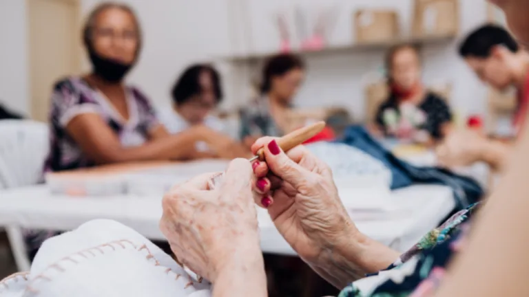 Projeto social lança coleção FloreSer em Vitória