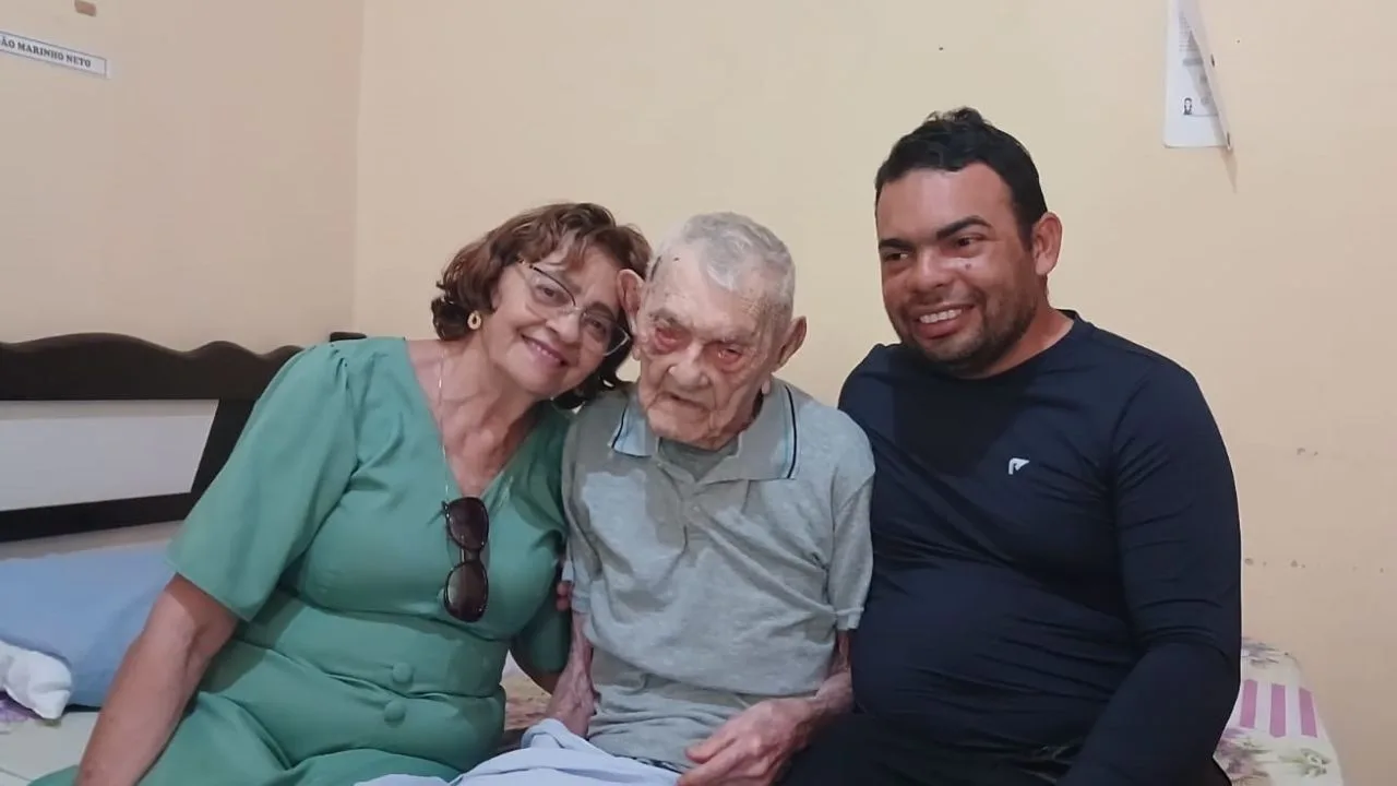 O homem mais velho do mundo é brasileiro; conheça João Marinho Neto, de 112 anos