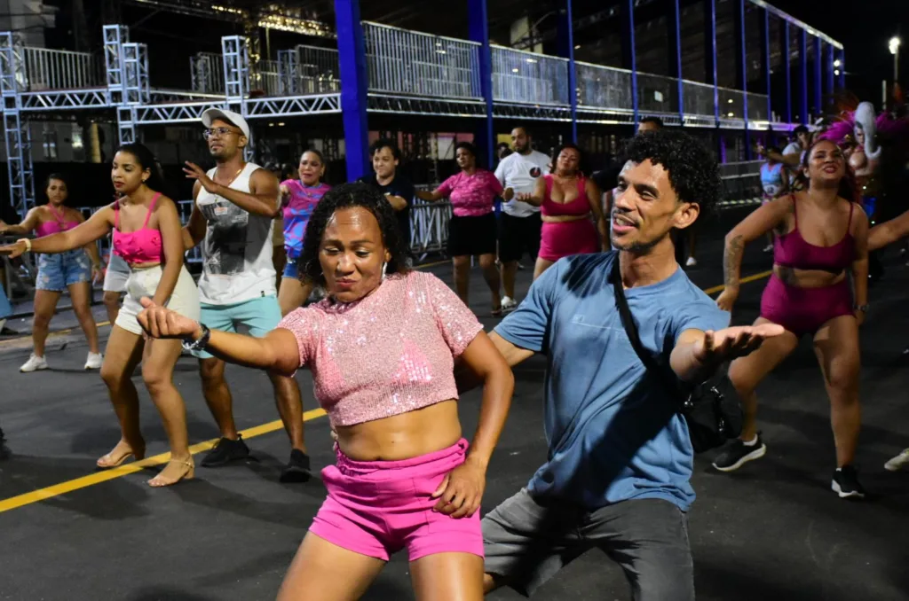 Carnaval de Vitória - Novo Império - Ensaio técnico