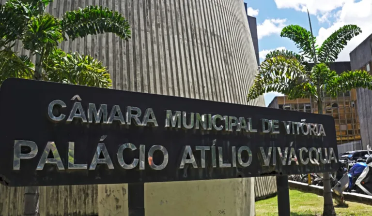 Câmara Municipal de Vitória.