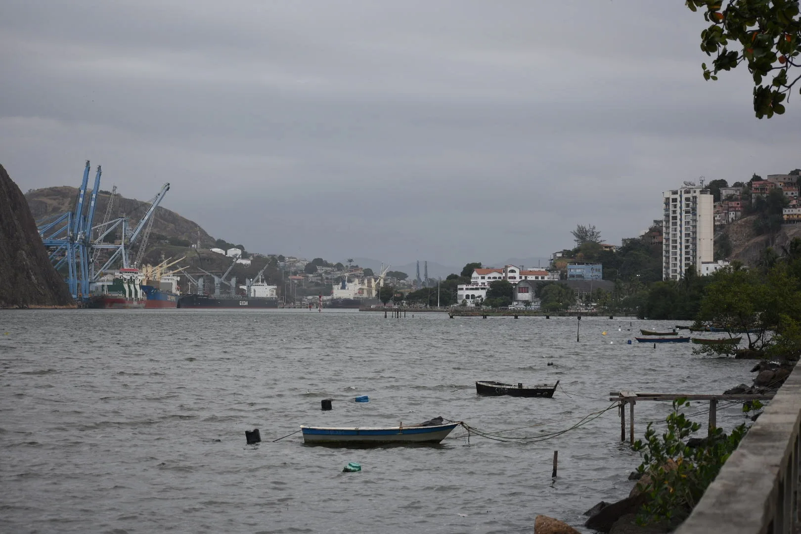 Previsão do tempo chuva clima tempo nublado