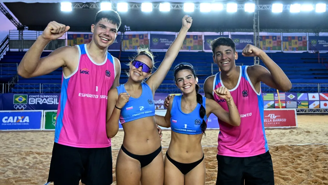 2022.11.20- Jogos da Juventude CAIXA 2024 – Joao Pessoa, Paraíba, Brasil Volei de Praia Finais dupla de praia Equipes Espirito Santo vencedor no Feminino e Masculino -duplas ( Lara e Malu e Lucas e Soneguete ) / André Durão/COb @duraofoto