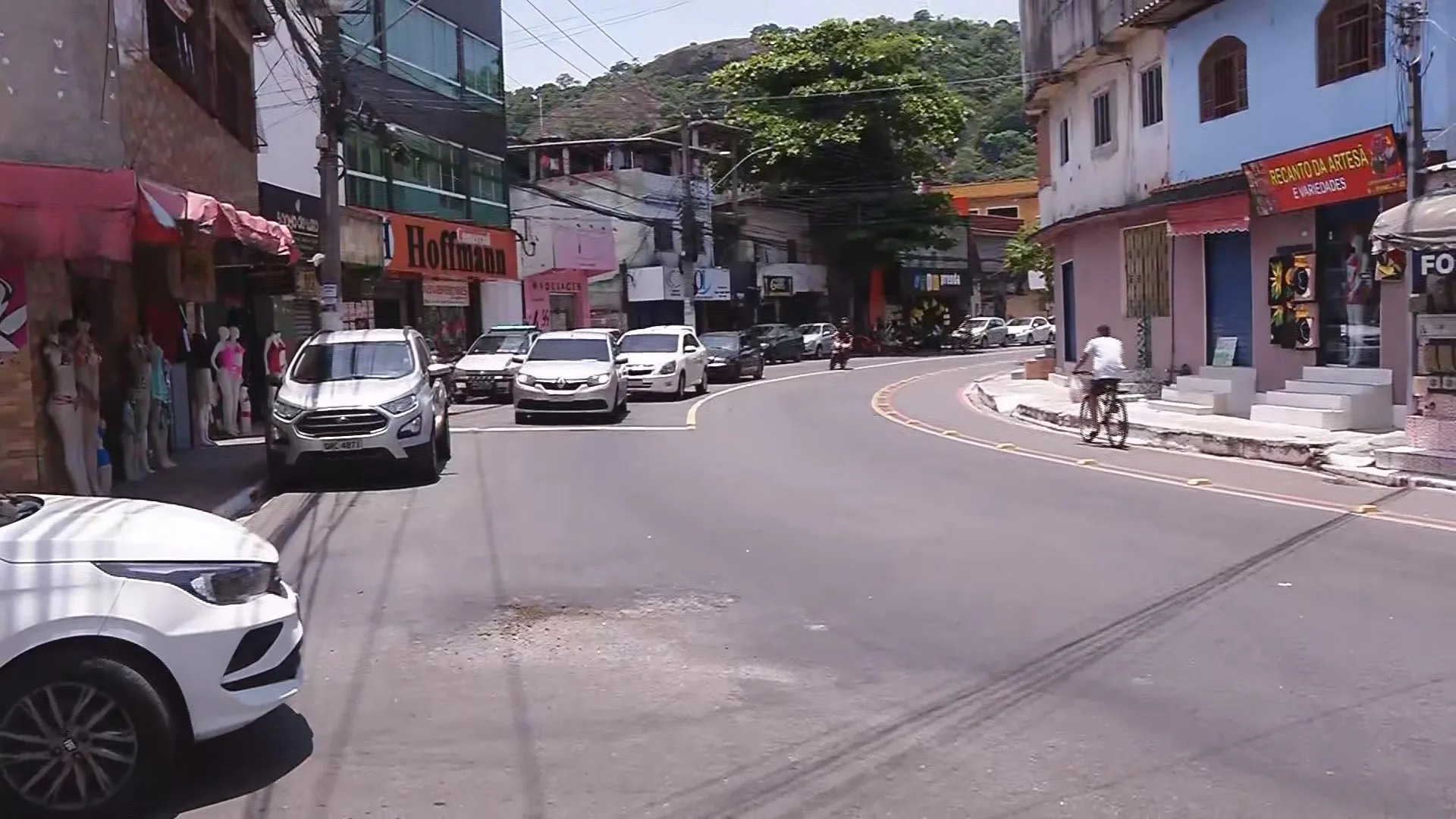 Como está o bairro São Pedro após nova noite de tensão