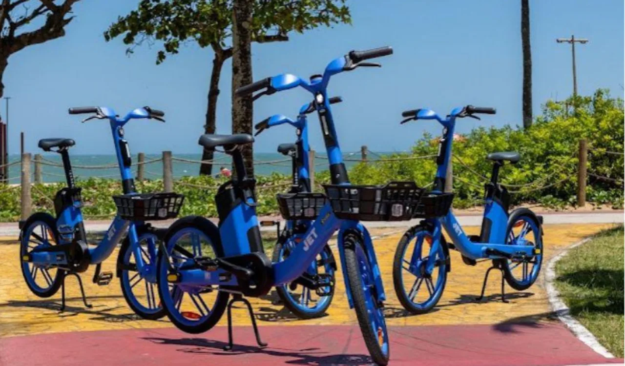 Bicicletas elétricas compartilhadas começam a funcionar em Vila Velha