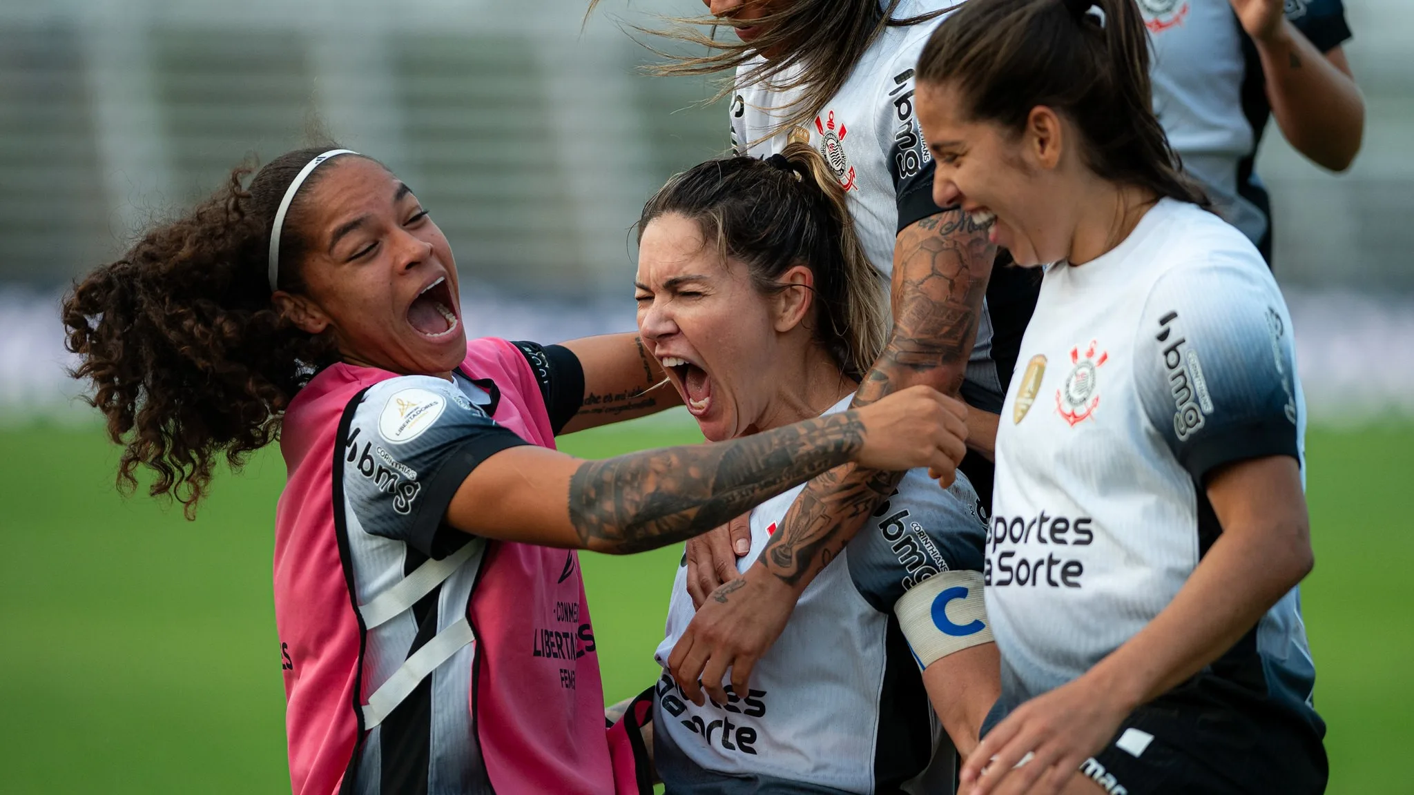 Capixaba coloca o Corinthians na final da Libertadores