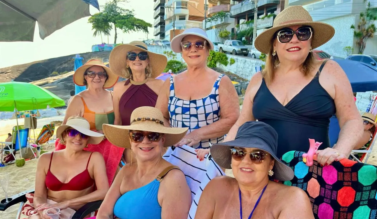 Miriam Fafá, Valeria Nemer, Liliane Maia, Orlandina Almeida, Gracinha Nader, Helvia Abaurre e Yedda Baião