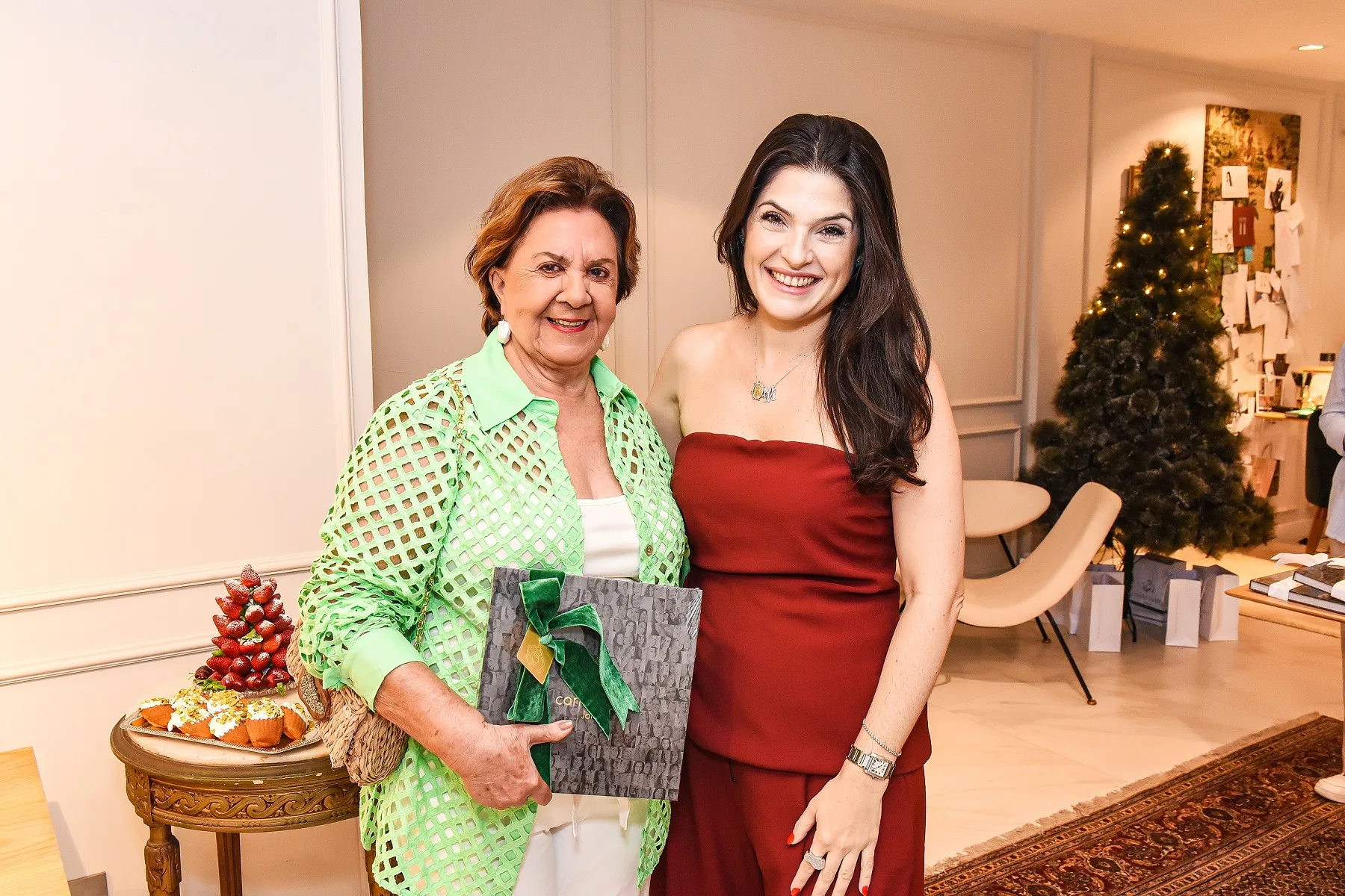 Orlandina de Almeida Ribeiro e Carla Buaiz