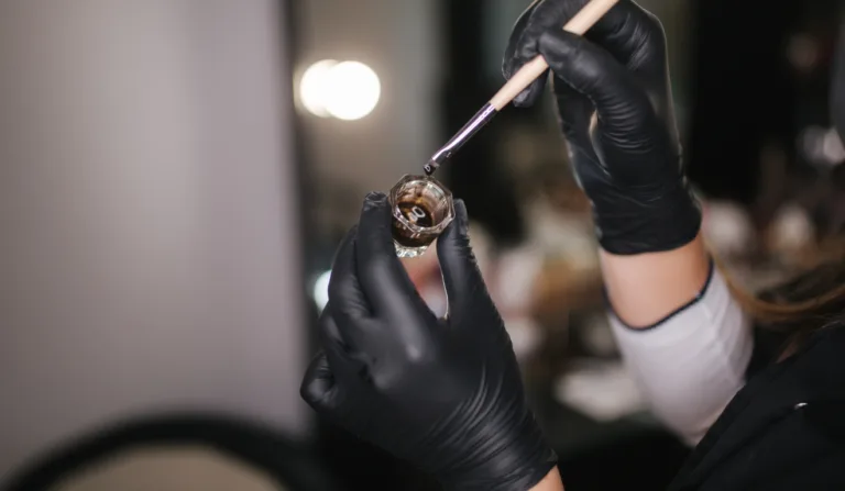 Henna para coloração de cabelos brancos/Reprodução