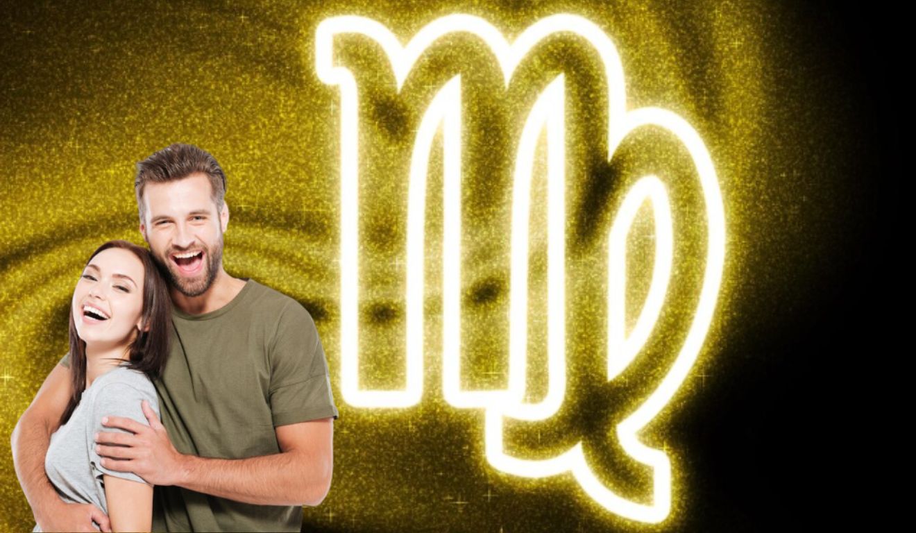 Casal se abraçando, ao lado deles o símbolo do signo de escorpião.