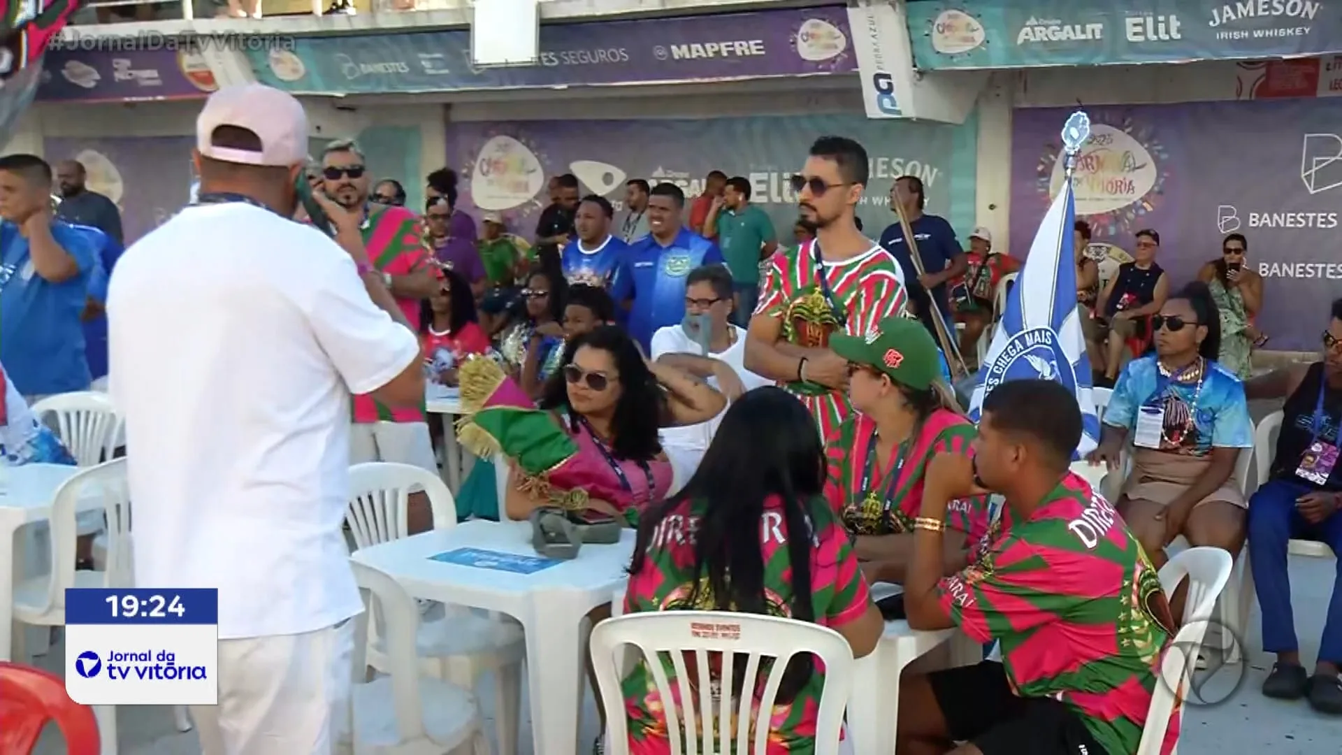 Carnaval de Vitória tem apuração emocionante no Sambão do Povo