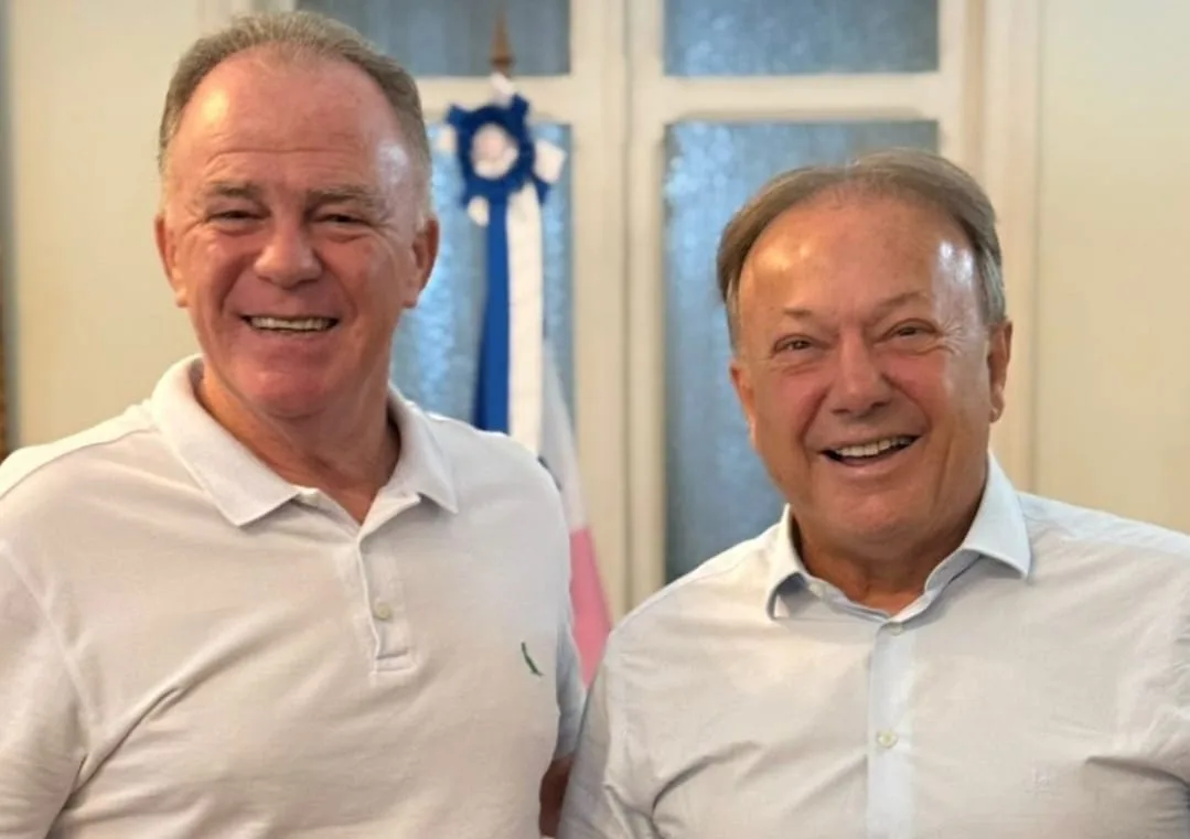 Casagrande e Guerino no Palácio Anchieta (foto: Instagram) 