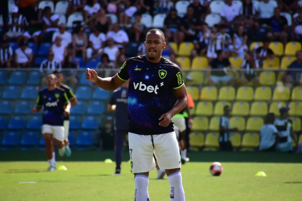 Botafogo x Madureira. Torcida do Botafogo no Kleber Andrade, em Cariacica (Foto: Thiago Soares/Folha Vitória