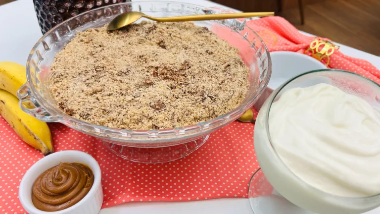 Crumble de Banana com Doce de Leite. Foto: Roberta Salgueiro