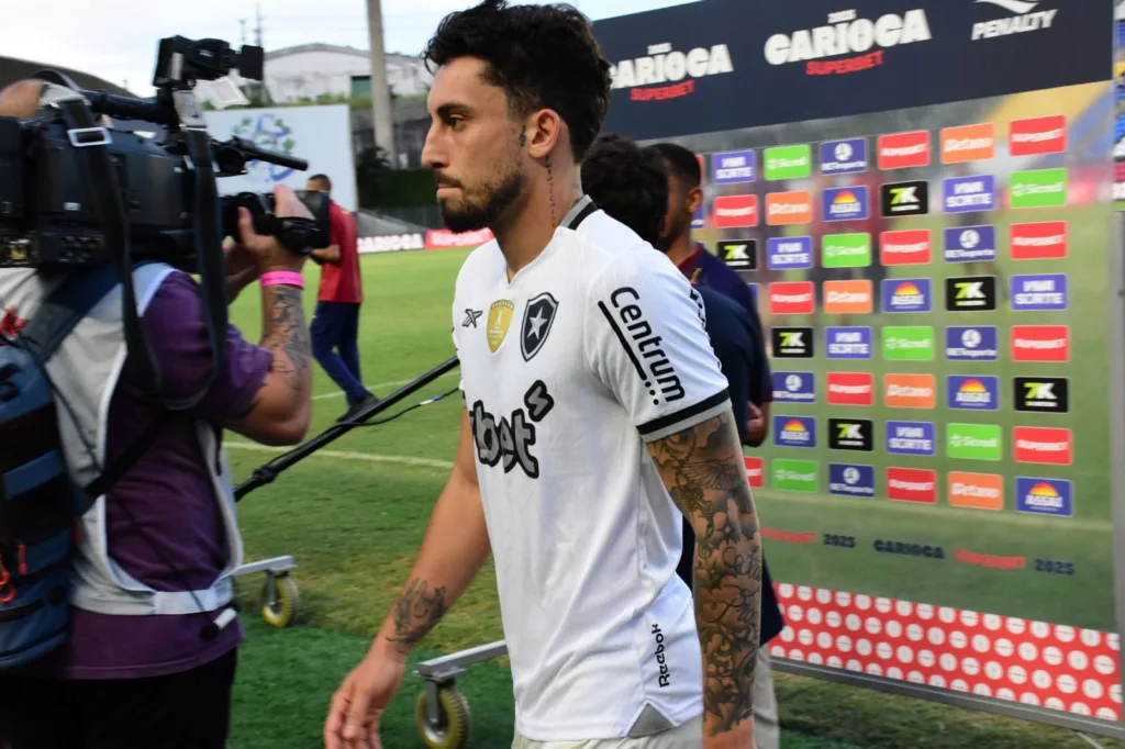 Botafogo x Madureira no estádio Kleber Andrade, pelo Campeonato Carioca (Foto: Thiago Soares/Folha Vitória)