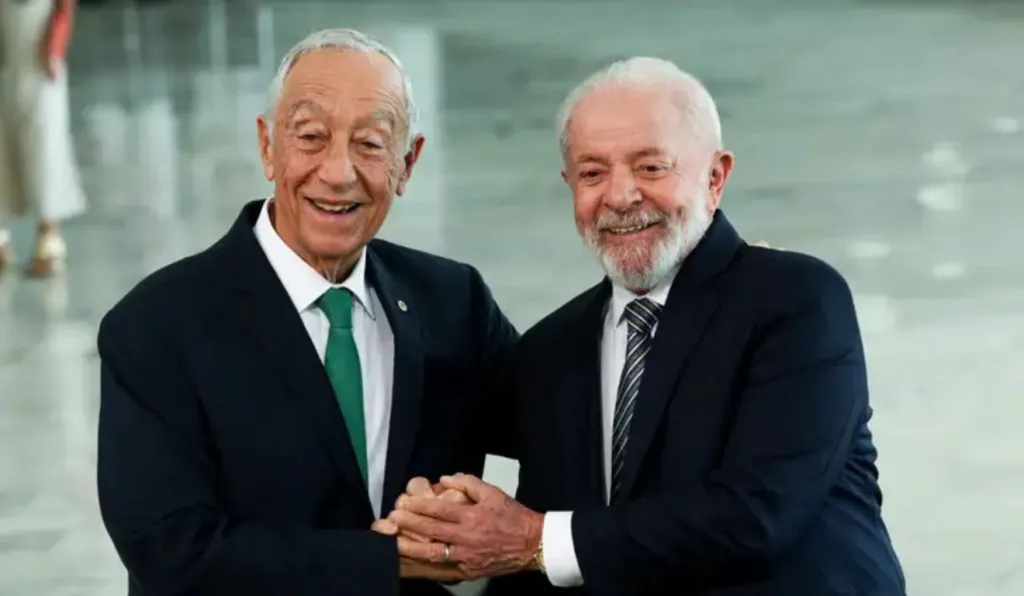 Lula durante encontro com Marcelo Rebelo de Sousa, presidente de Portugal.