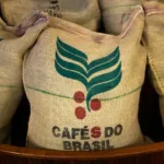 Brasil exporta menos 1,6% de café em janeiro, mas fatura 60% a mais