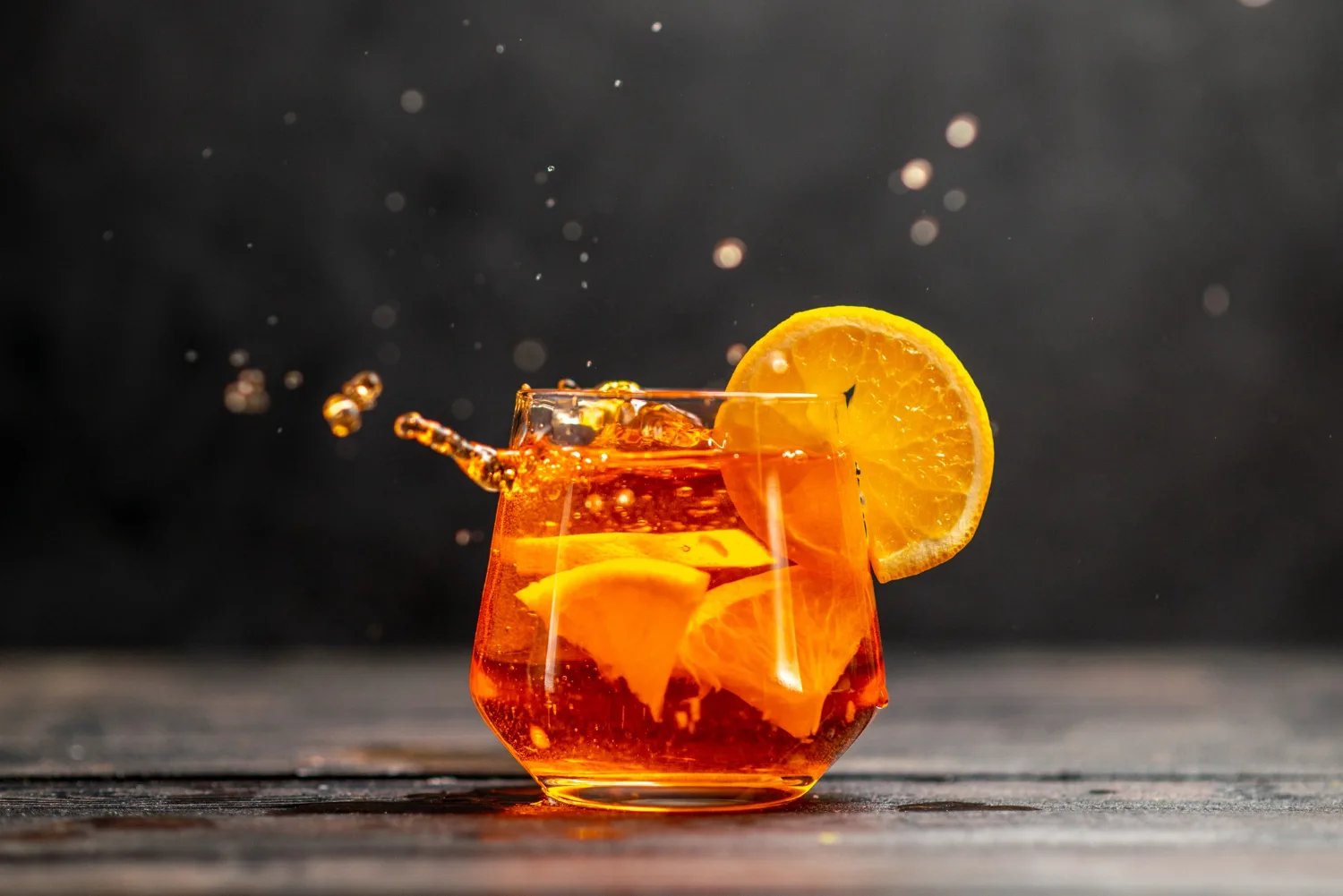 Drink feito com laranja