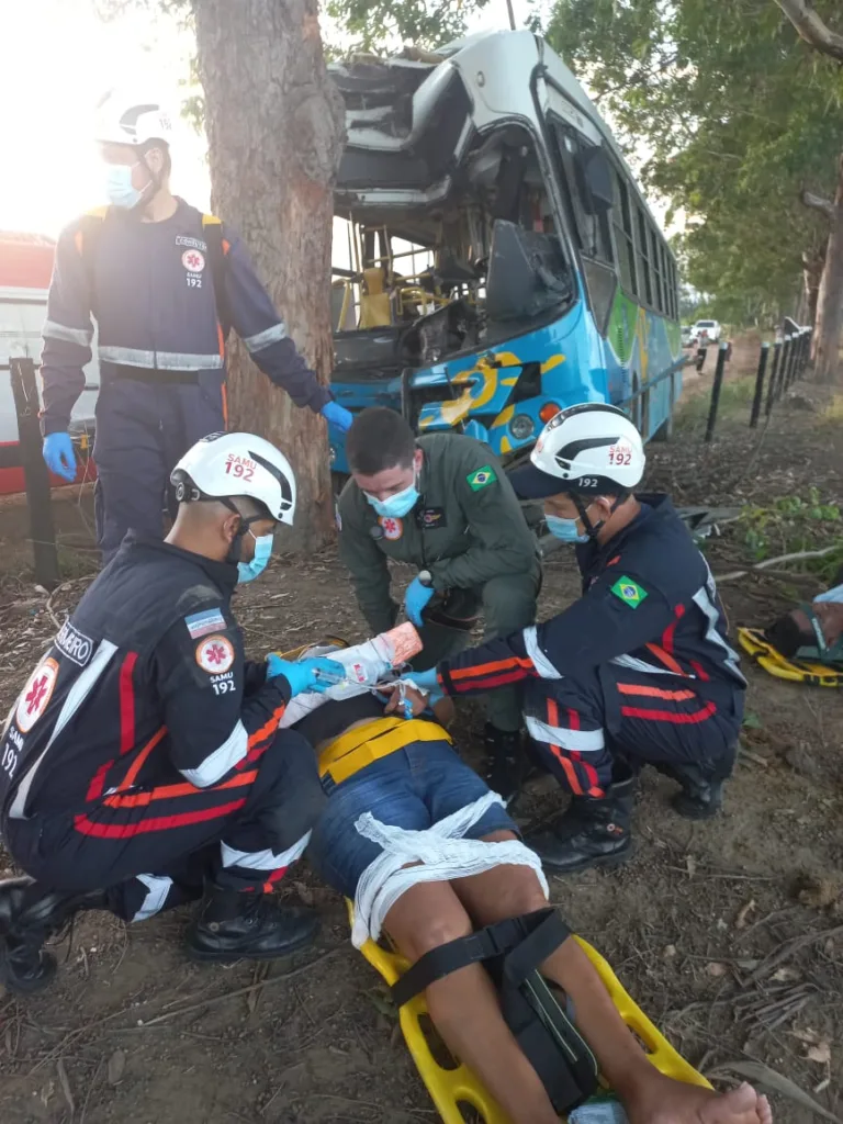 Grave acidente deixa 22 feridos na Serra/Divulgação Notaer