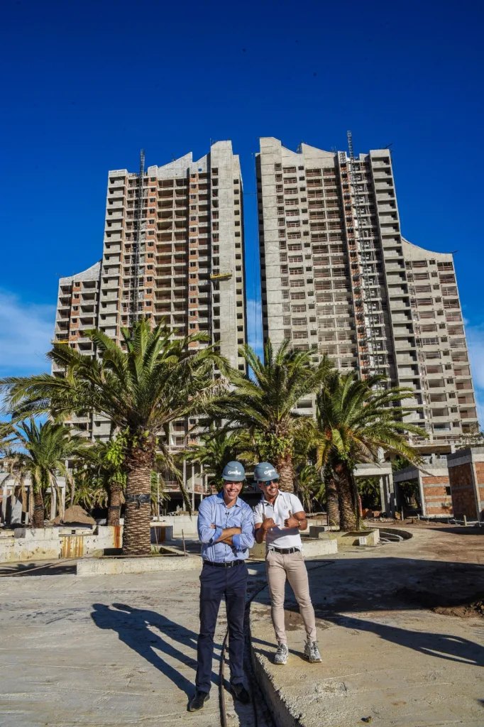 Zezé Di Camargo: "Graciele e eu vamos morar no ES. O apartamento de Guarapari é um presente para ela" (Foto: Cloves Louzada)