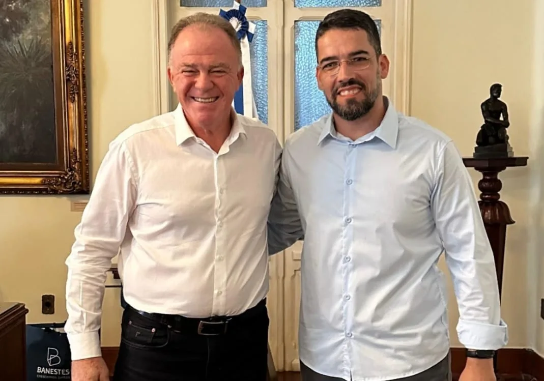 Casagrande e Victor Coelho no Palácio Anchieta (foto: divulgação)