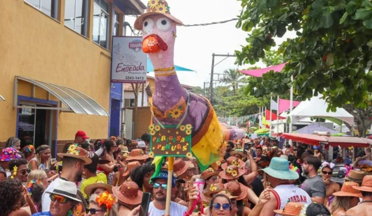 Bloco de rua na Serra