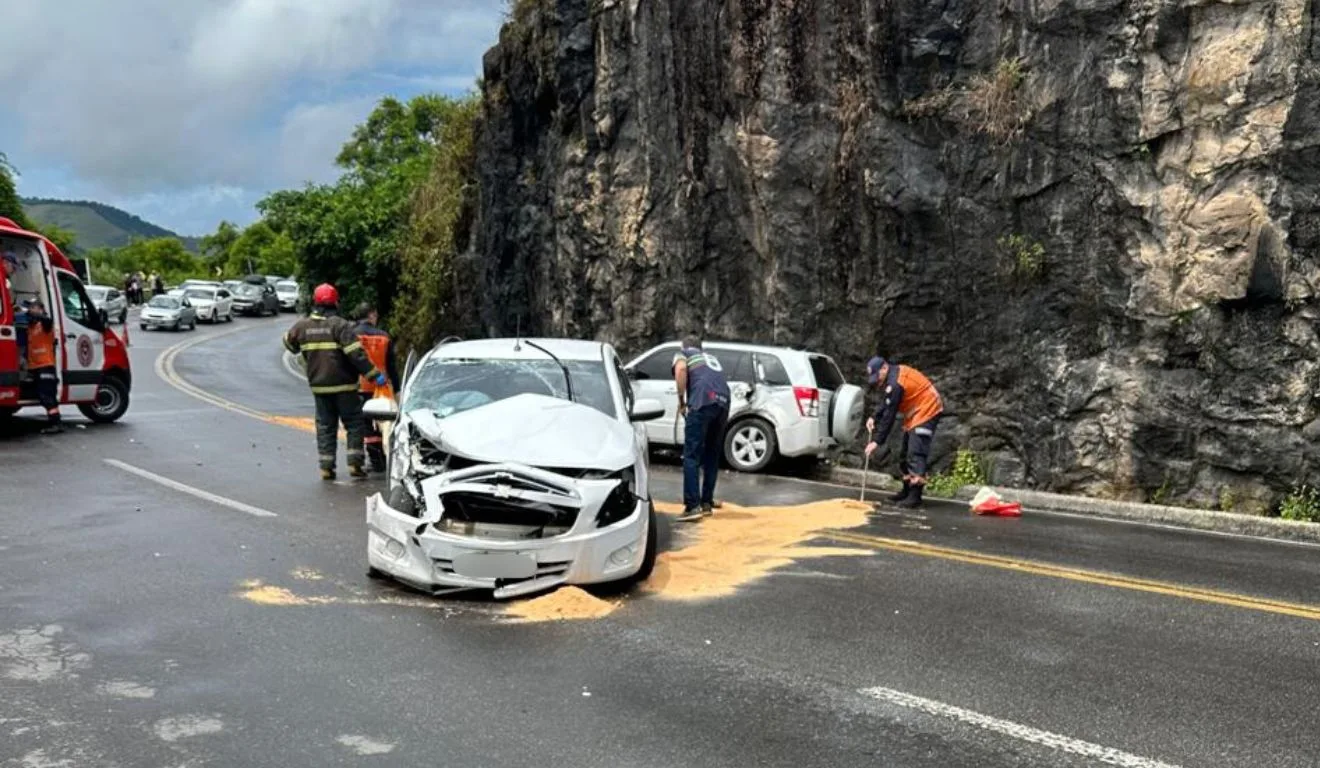 Acidente na BR 262, em Domingos Martins