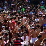 Carnaval-de-Vitoria-Regional-da-Nair-e-Puta-bloco